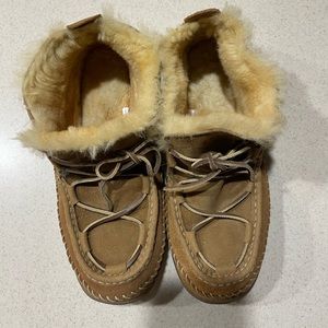LL BEAN slippers